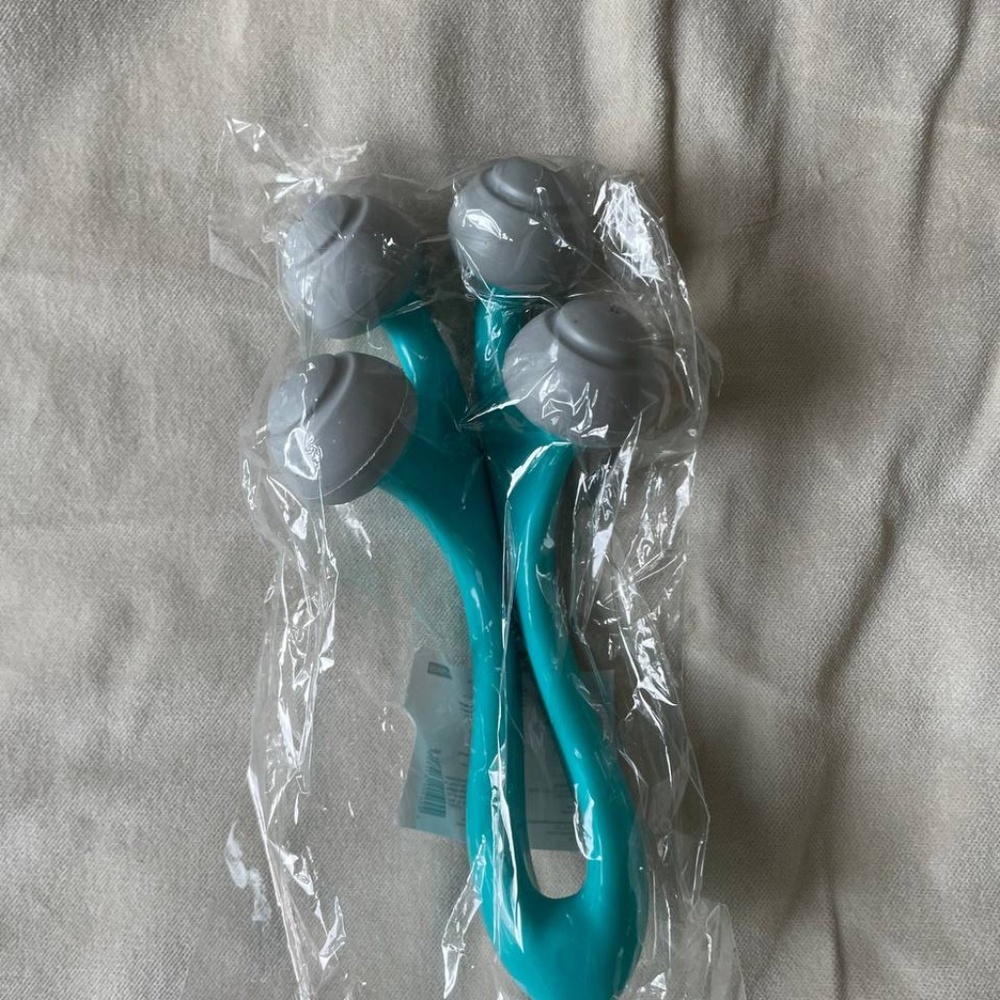 Body Massager. NWT